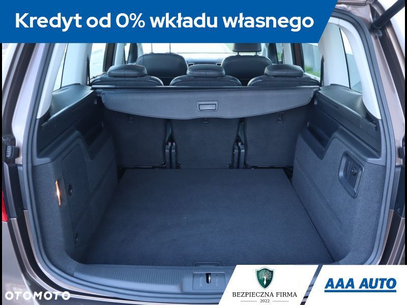 Volkswagen Sharan - 13