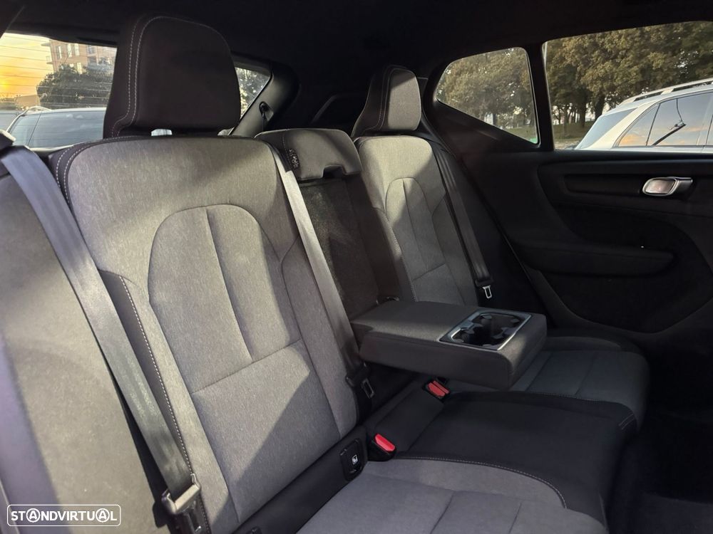 Volvo XC 40 1.5 T4 PHEV Plus Dark - 25