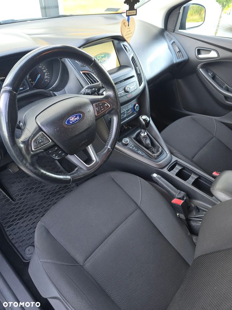 Ford Focus 1.5 TDCi Trend - 9