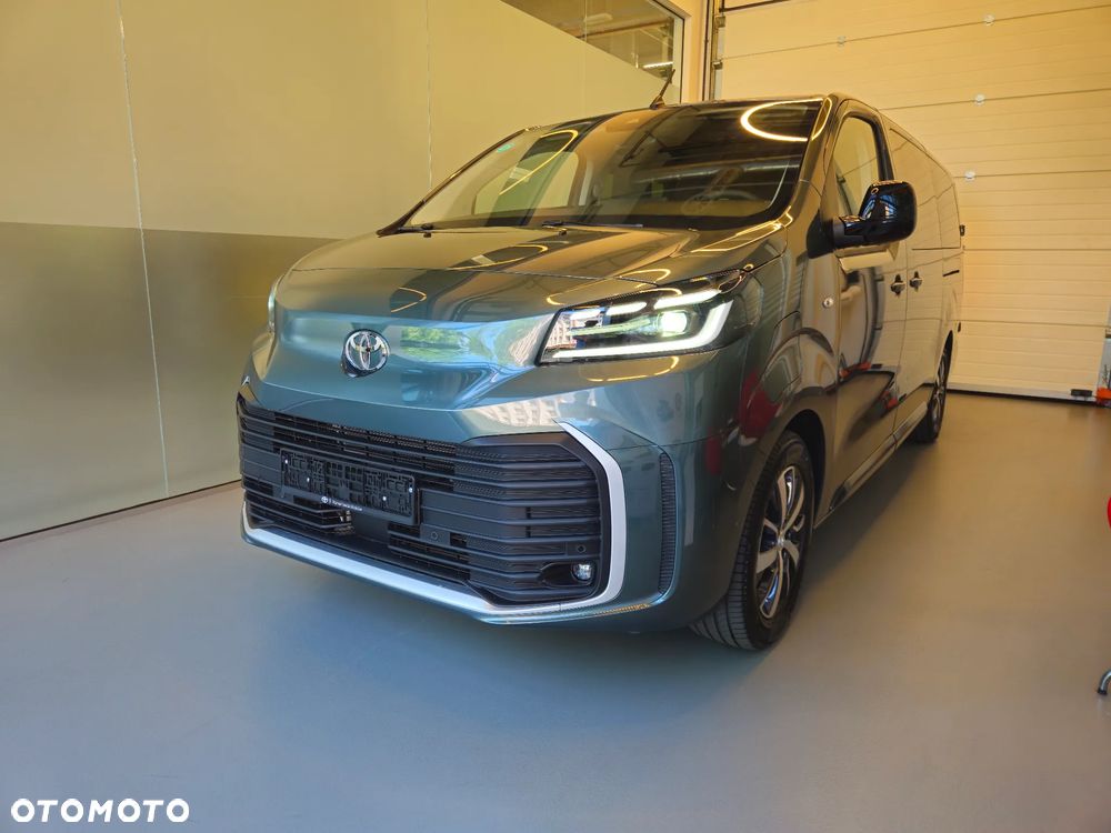 Toyota Proace Verso 2.0 D4-D Long VIP - 26