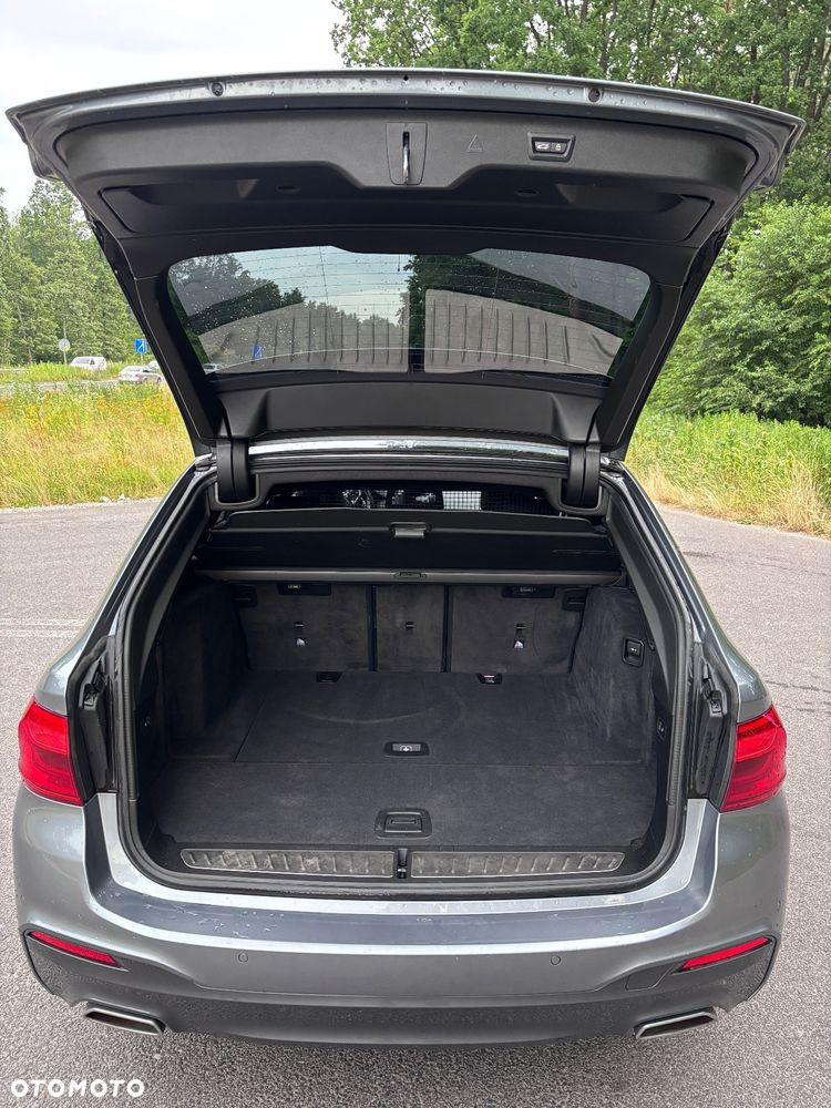 BMW Seria 5 520d xDrive M Sport sport - 11