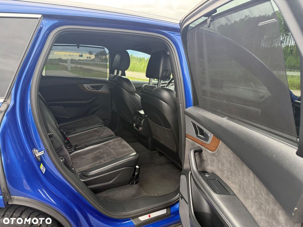Audi SQ7 - 24