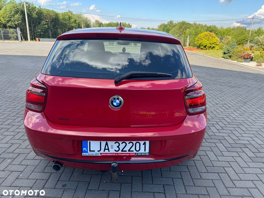 BMW Seria 1 116d Sport Line - 5