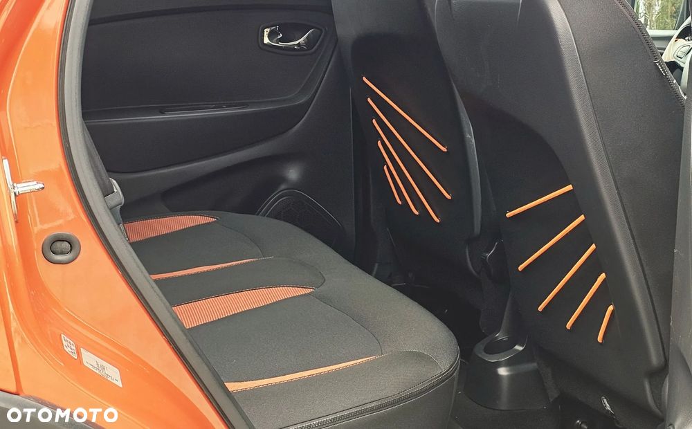 Renault Captur - 36