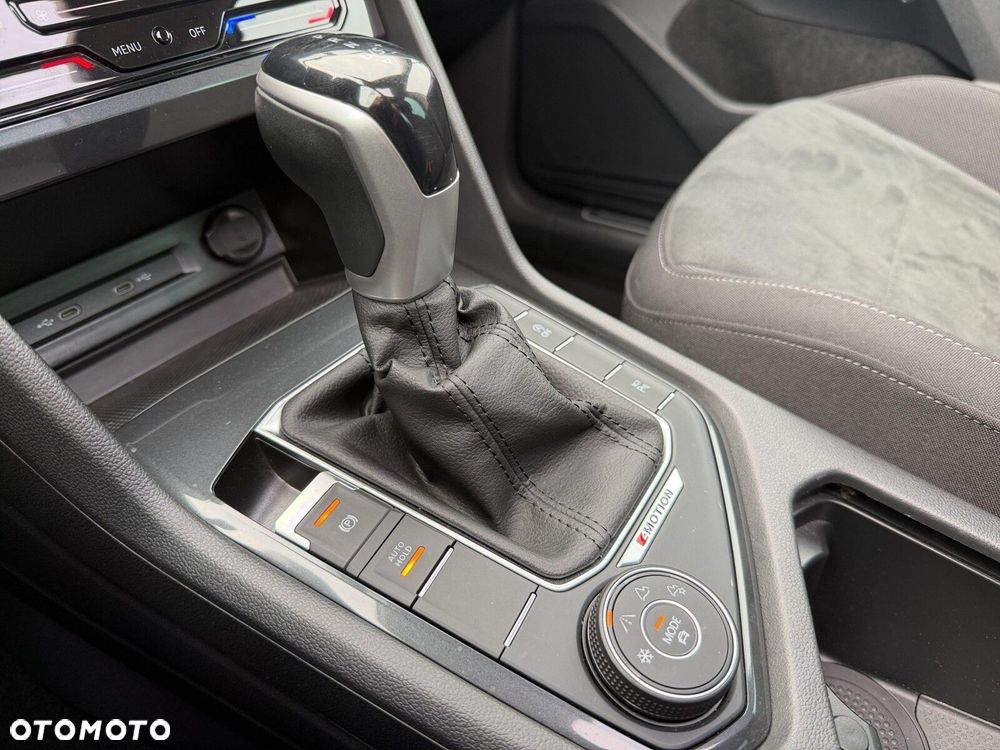 Volkswagen Tiguan 2.0 TSI 4Mot Elegance DSG - 21