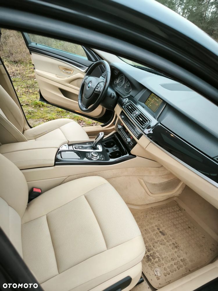 BMW Seria 5 518d - 10
