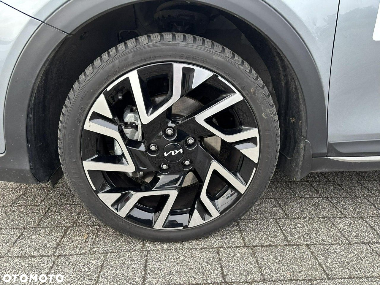 Kia XCeed - 24