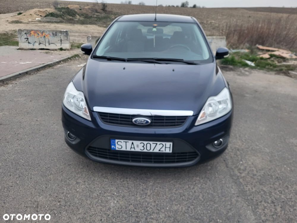Ford Focus 1.4 16V Style - 24