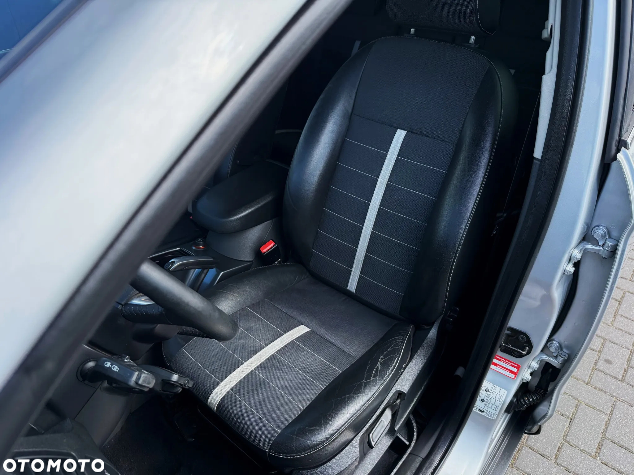 Ford Kuga 2.0 TDCi 4WD Titanium - 8