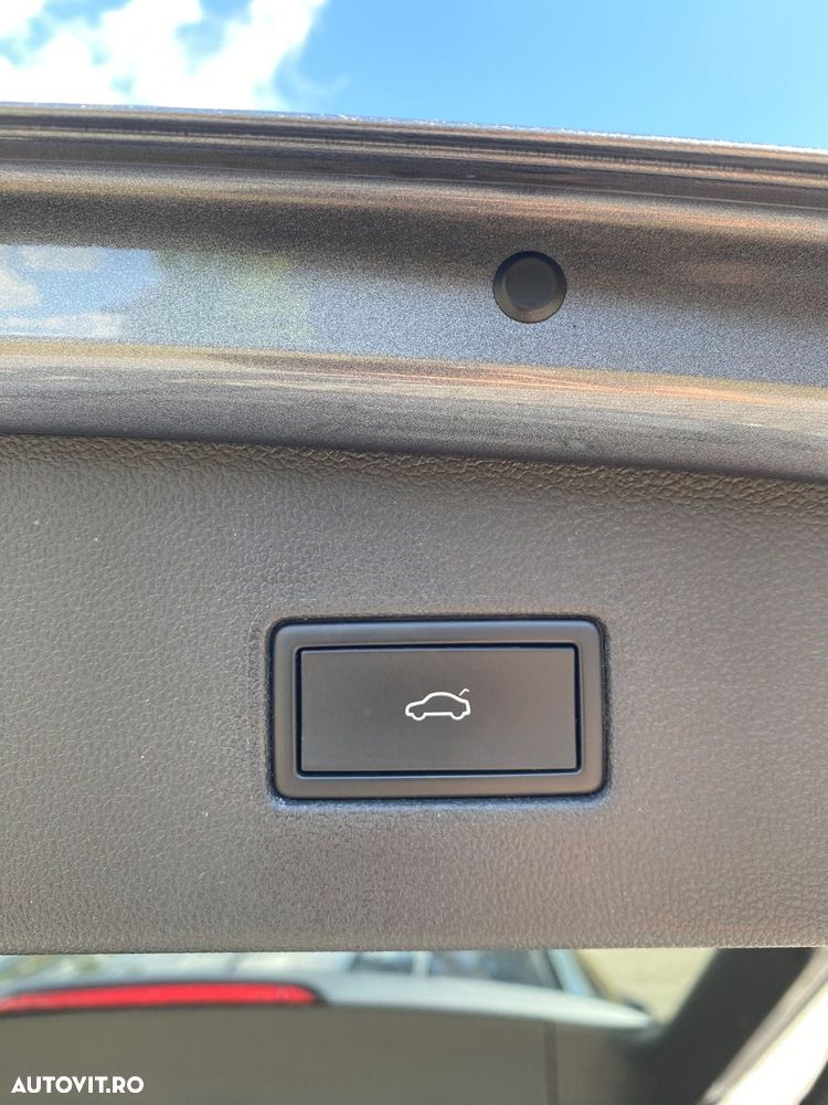 Volkswagen Tiguan Allspace 2.0 TDI 4Mot DSG Elegance - 24