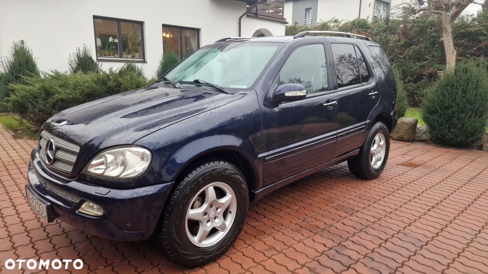 Mercedes-Benz ML - 4