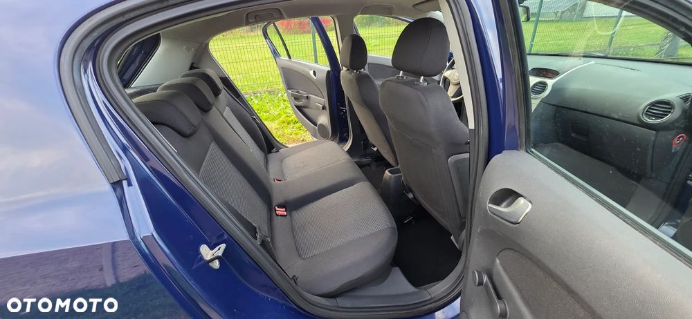 Opel Corsa - 20