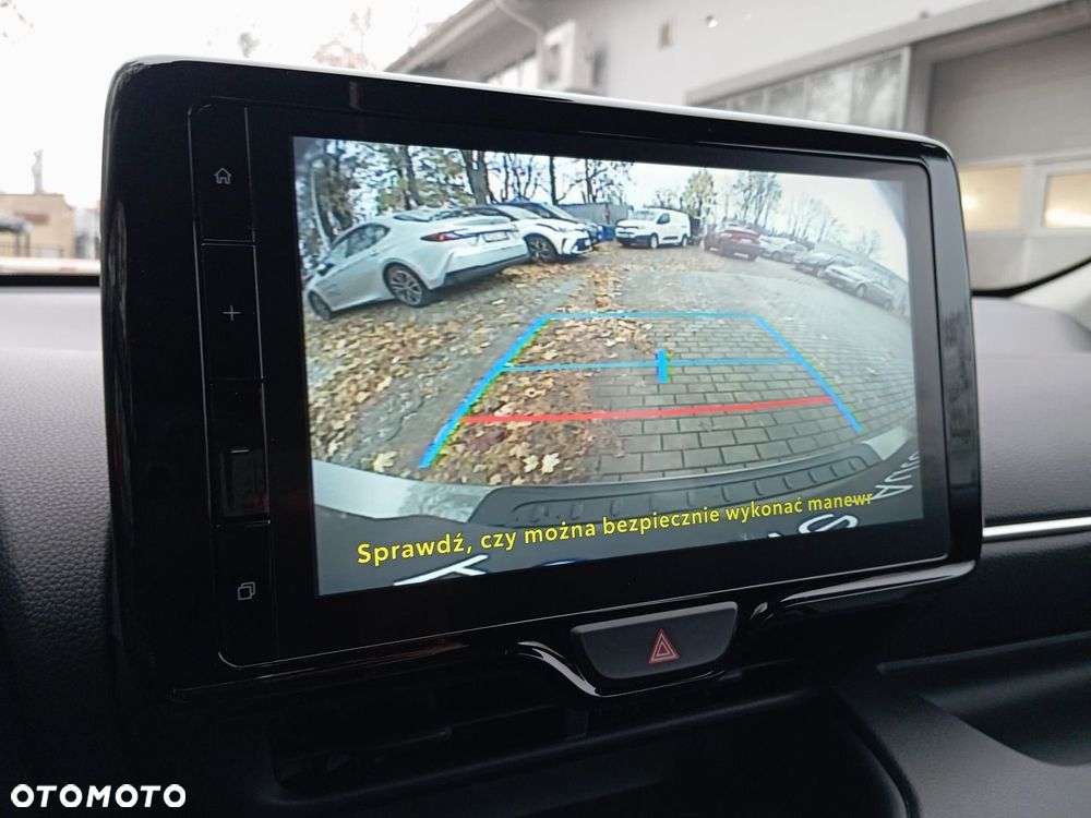 Toyota Yaris - 18