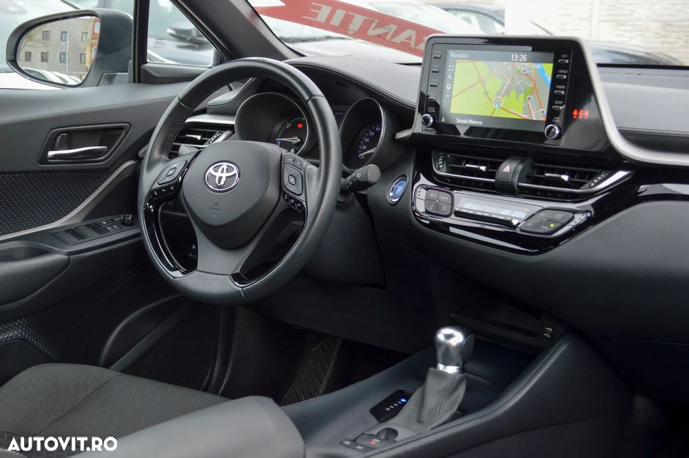 Toyota C-HR Business-Edition - 4