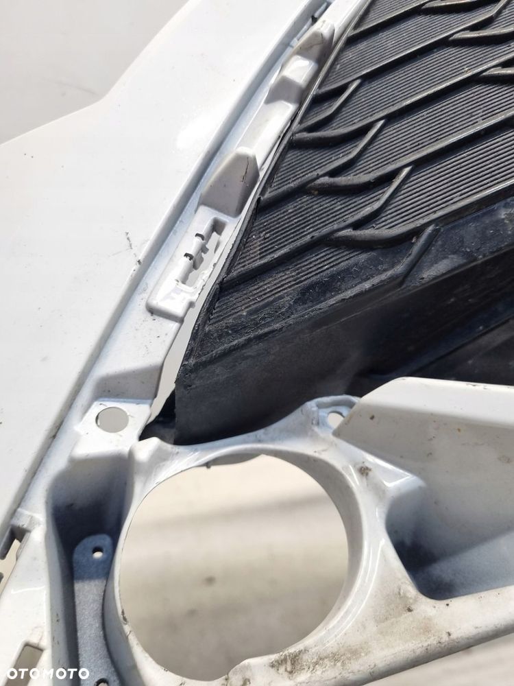 TOYOTA COROLLA E21 HB KOMBI BEZ PDC Zderzak przód przedni - 8