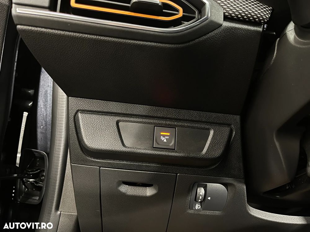 Dacia Sandero Stepway TCe 90 MT6 Comfort - 22