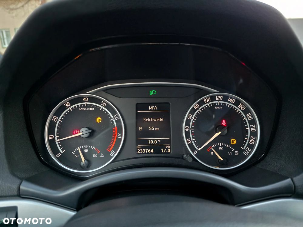 Skoda Octavia 2.0 TSI RS - 20