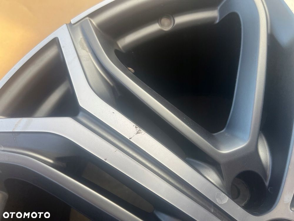 FELGA ALU ALUMINIOWA MASERATI LEVANTE 21 ET53 TYLNA FA2291 - 2