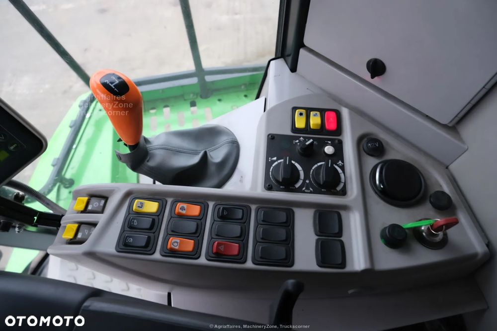 Deutz-Fahr C6205 TS - 3