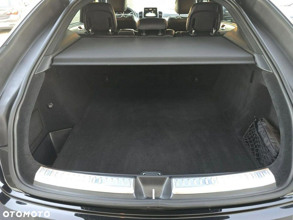 Mercedes-Benz GLE - 19