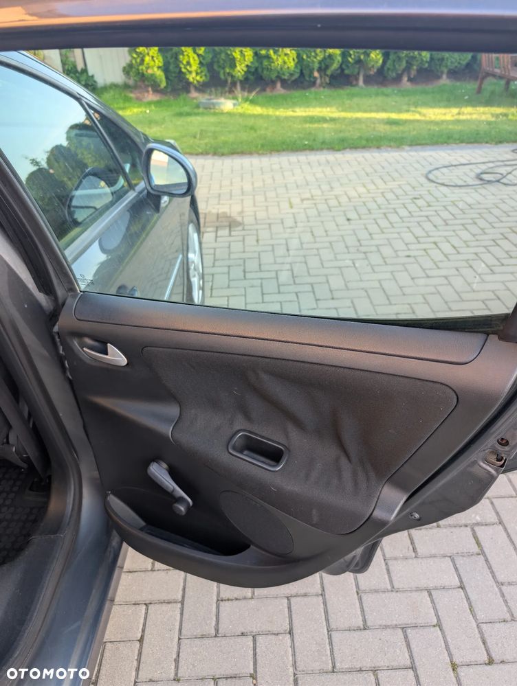 Peugeot 207 1.6 HDi Active - 16