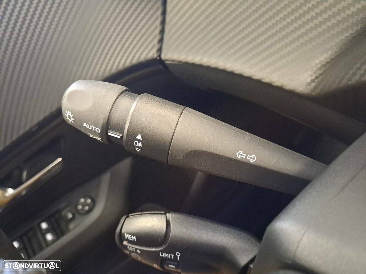 Peugeot 208 1.2 PureTech Active - 14