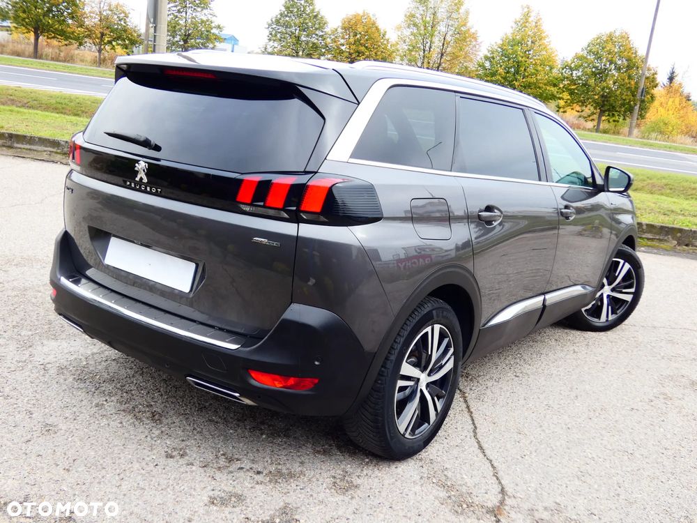 Peugeot 5008 - 4