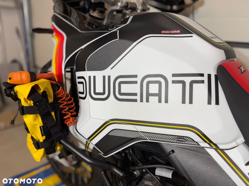 Ducati DesertX - 11