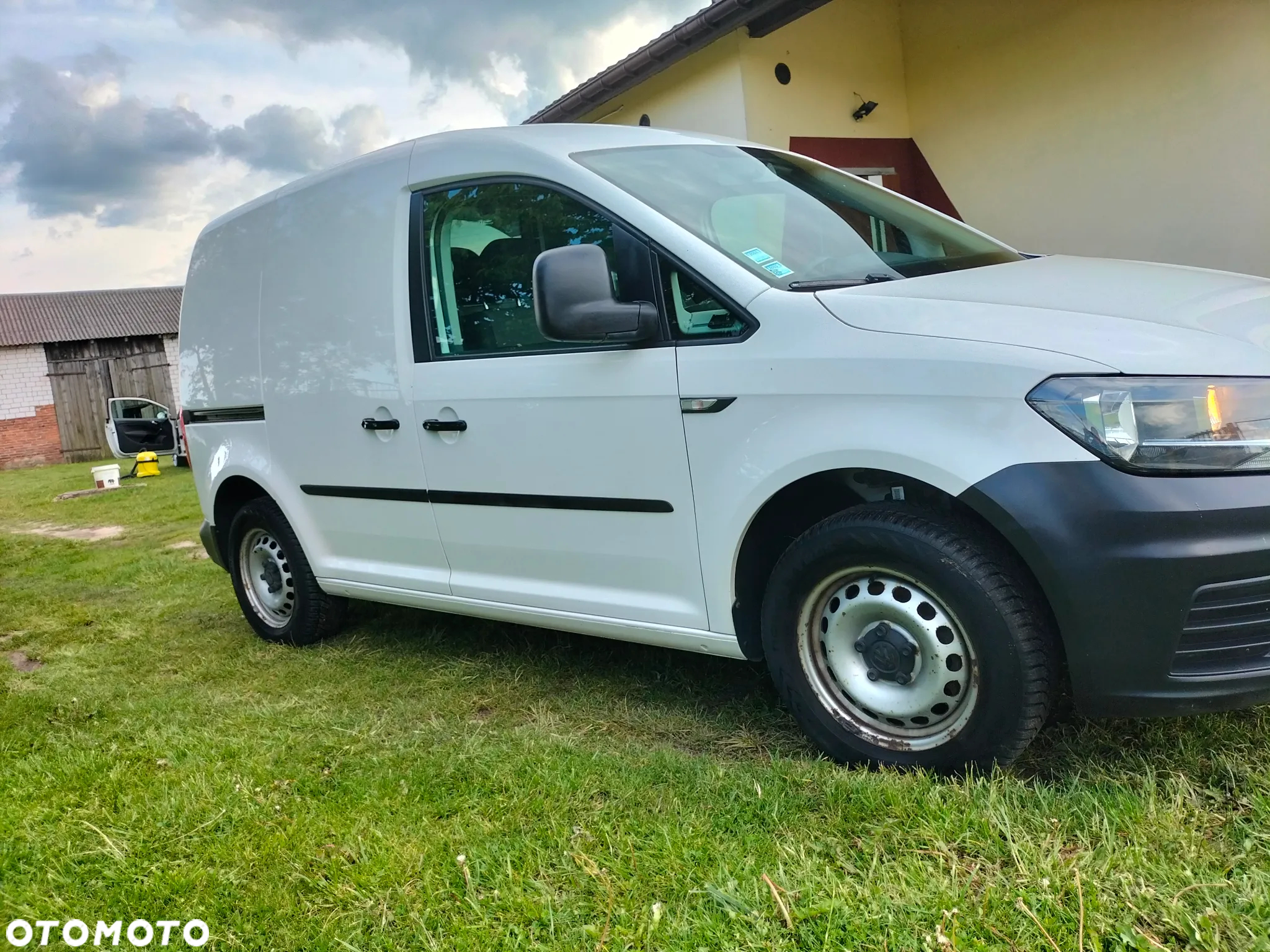 Volkswagen Caddy 2.0 TDI - 12