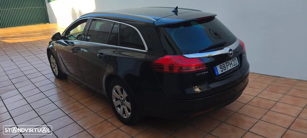 Opel Insignia Sports Tourer - 3