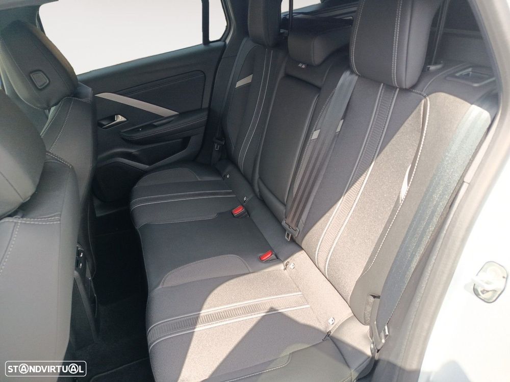 Opel Astra Sports Tourer 1.2 T Hybrid GS eDCT - 13