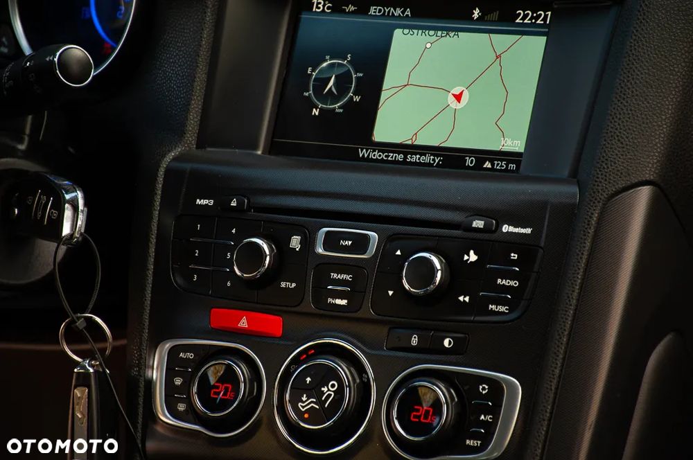 Citroën DS4 HDi 165 SoChic - 20