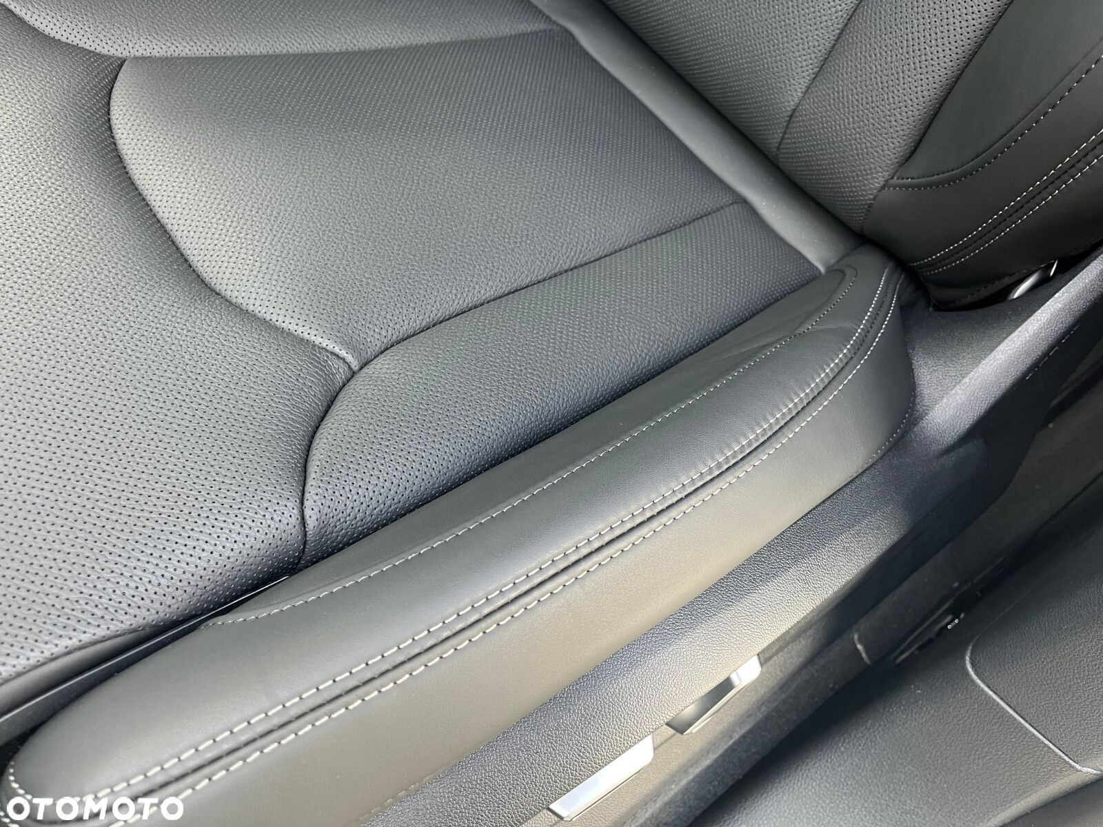 Audi Q8 - 16