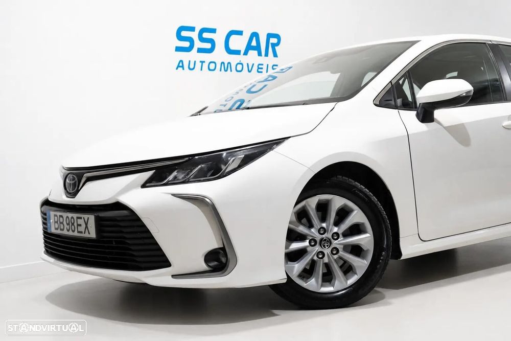 Toyota Corolla - 3
