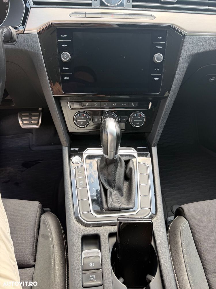 Volkswagen Passat Alltrack 2.0 TDI SCR 4Motion DSG (BMT) - 14