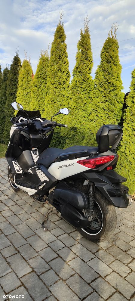 Yamaha X-max - 4