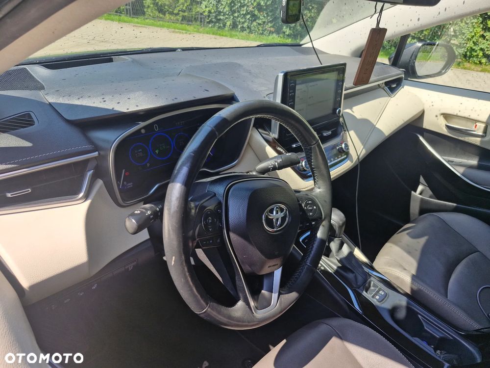 Toyota Corolla 1.6 Executive MS - 6