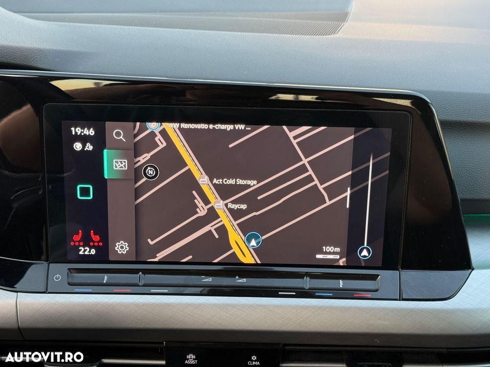 Volkswagen Golf 1.5 eTSI ACT DSG MHEV Style - 11