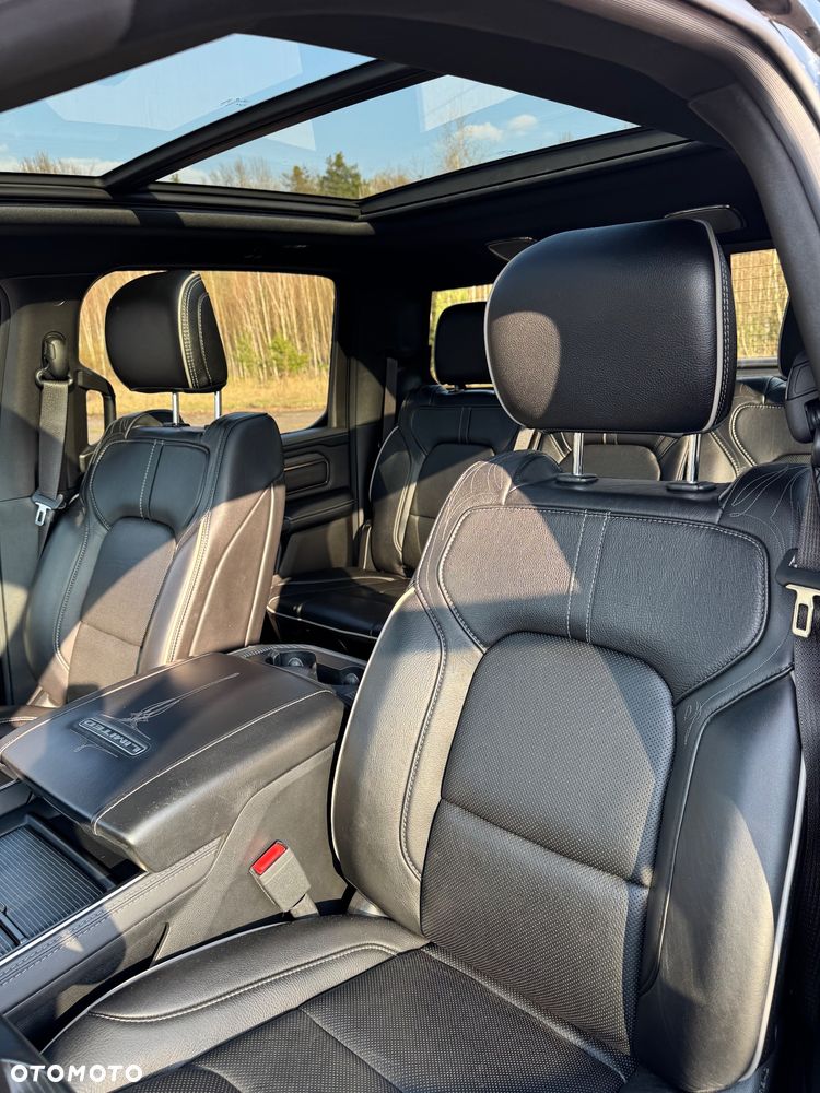 RAM 1500 5.7 Crew Cab Limited - 26