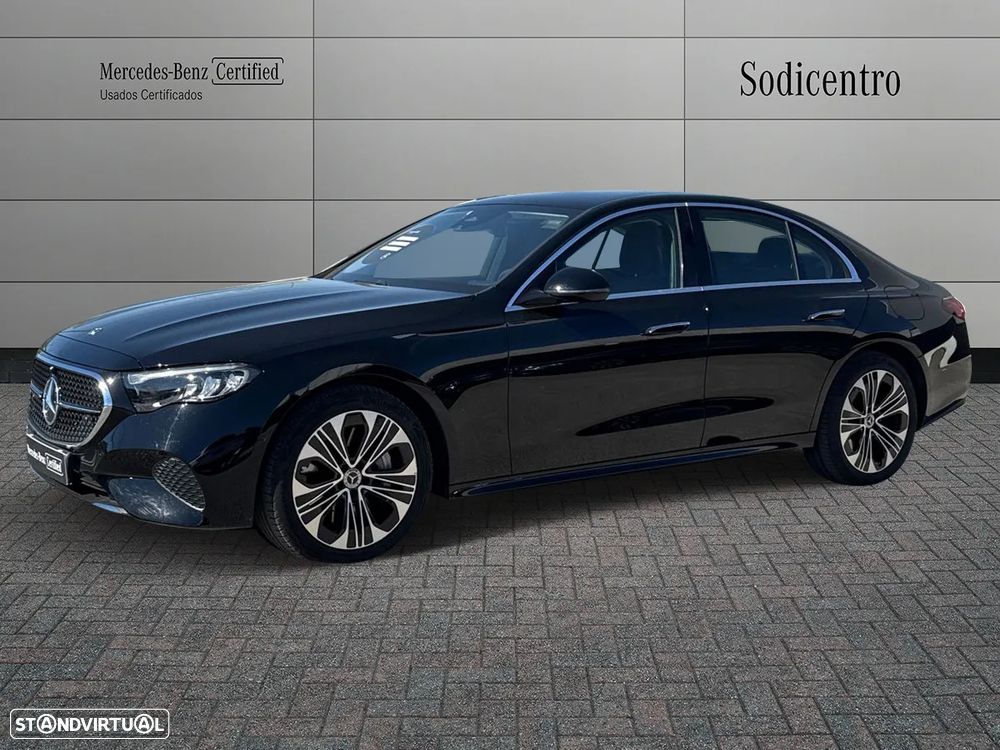 Mercedes-Benz E 300 Standard - 1
