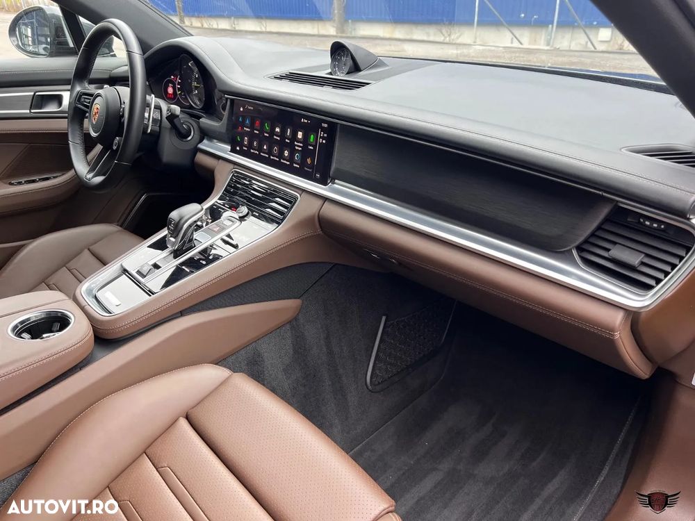 Porsche Panamera 4 E-Hybrid Platinum Edition - 18