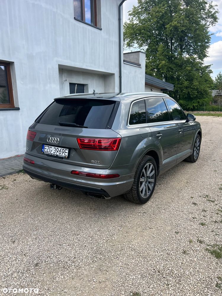 Audi Q7 3.0 TFSI Quattro Tiptr - 10