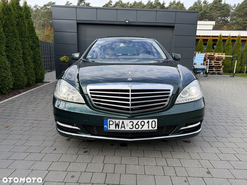 Mercedes-Benz S-Class 2010 photo 3