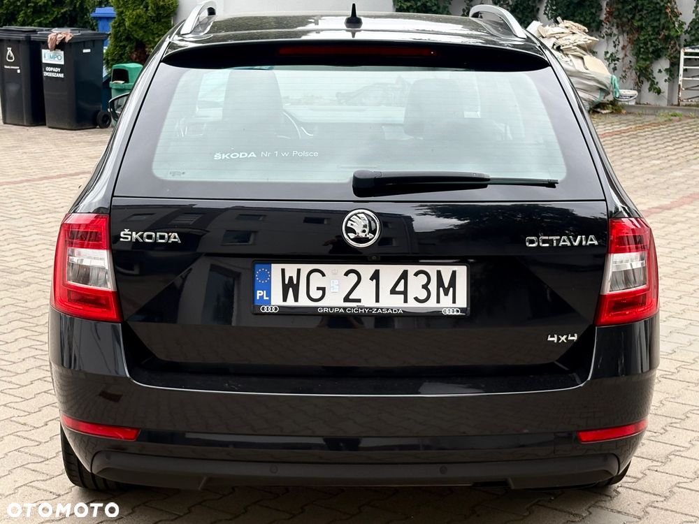 Skoda Octavia 2.0 TDI 4x4 DSG Clever - 6