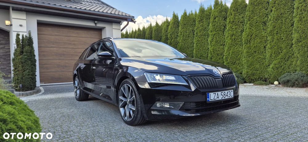 Skoda Superb Combi 2.0 TDI 4x4 DSG SportLine - 5