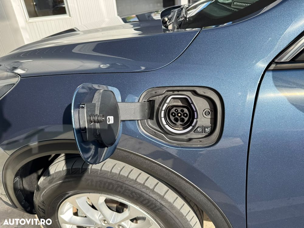 Ford Kuga 2.5 Duratec PHEV Titanium - 12