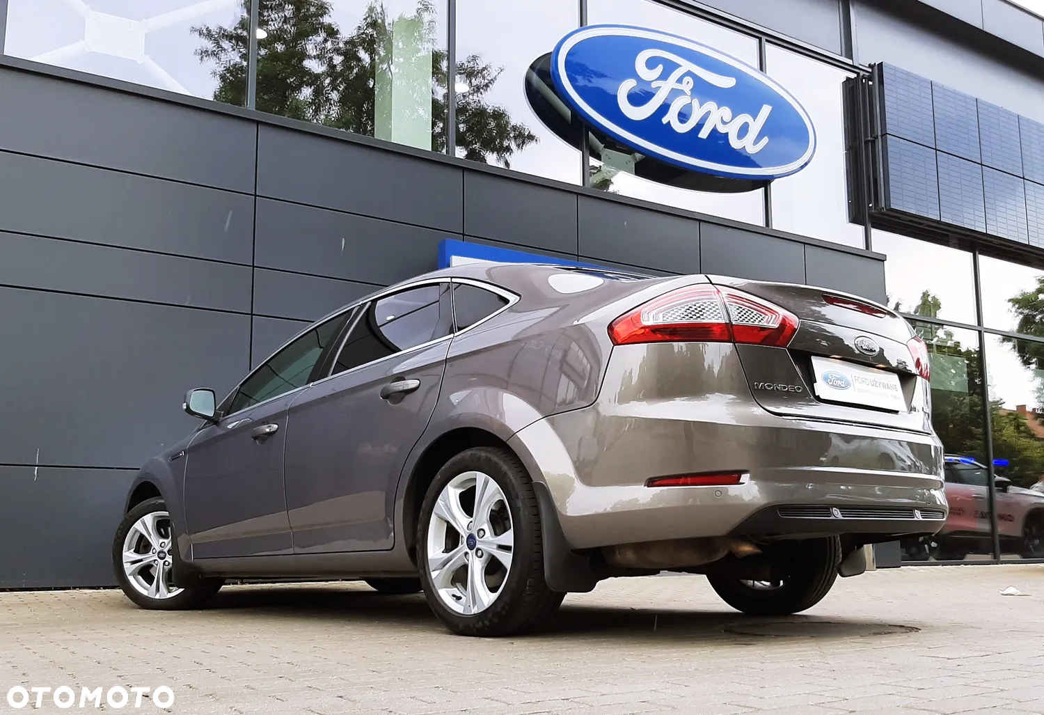 Ford Mondeo 1.6 T Titanium - 14