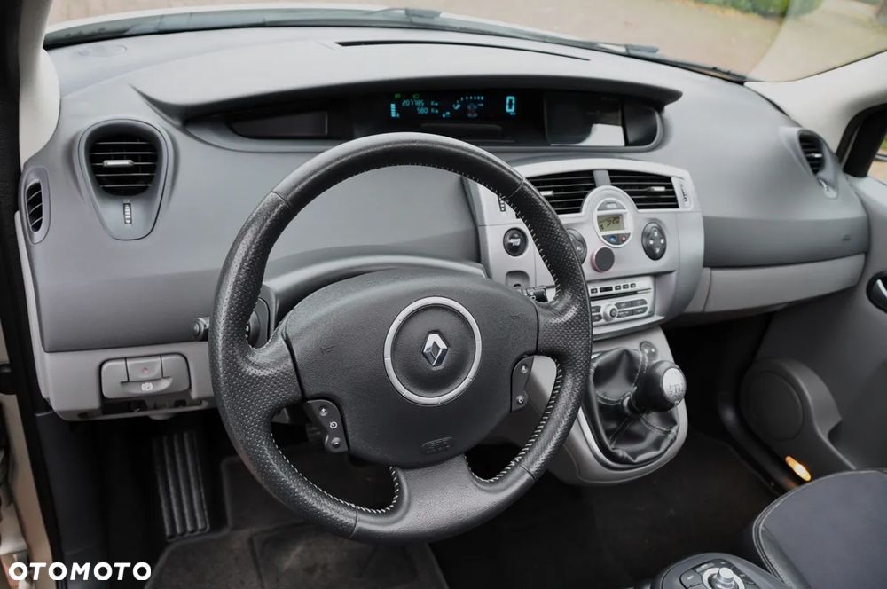 Renault Scenic 2.0 16V Luxe Dynamique - 14