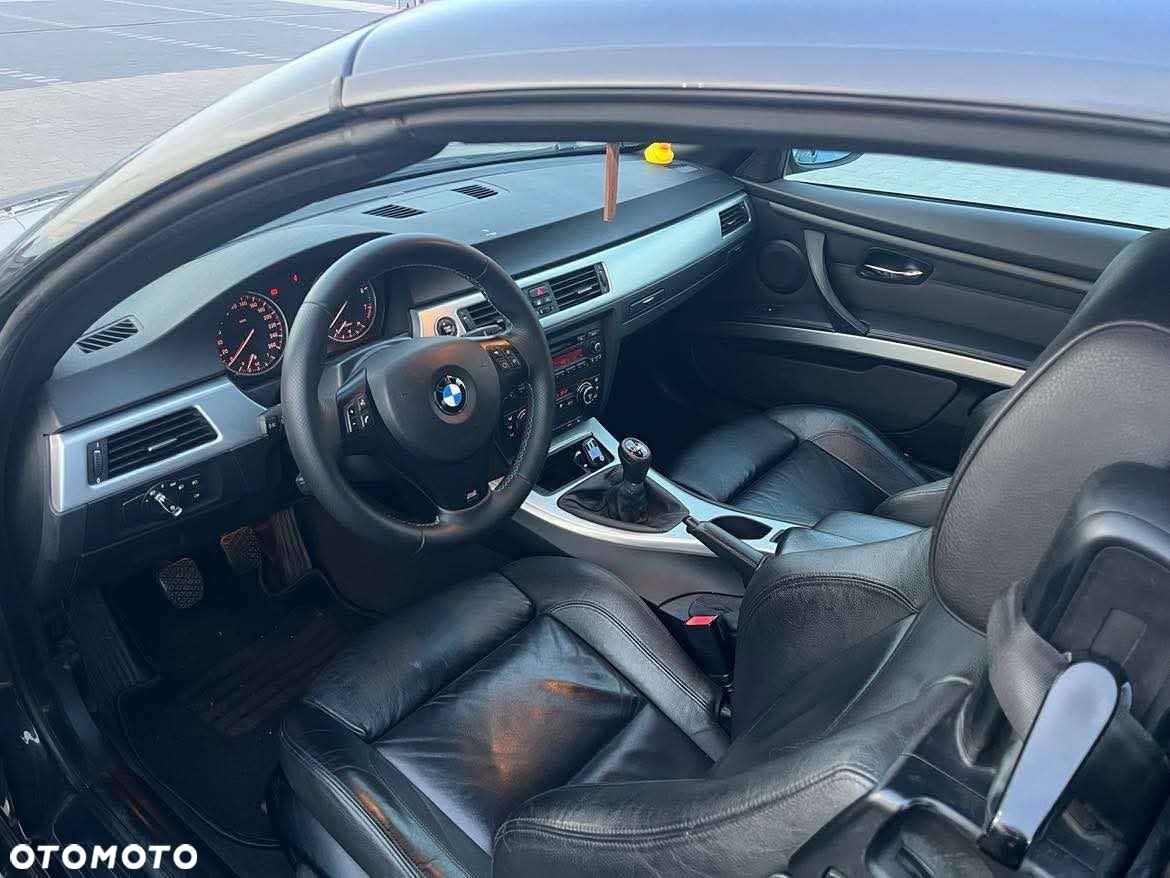 BMW Seria 3 320i - 9