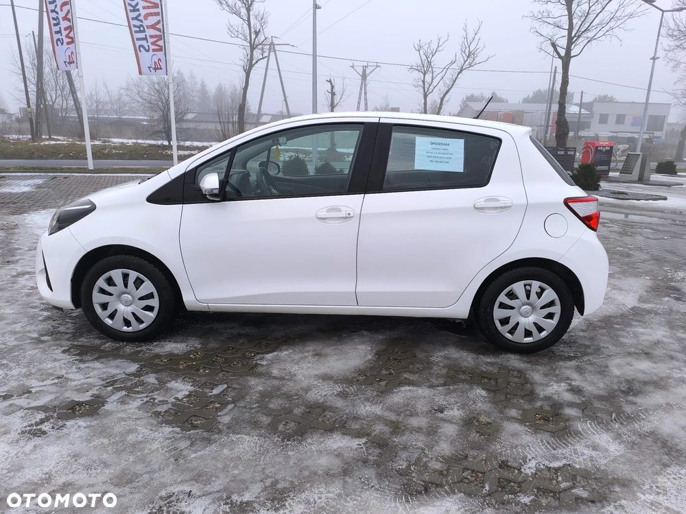 Toyota Yaris 1.5 Active - 12